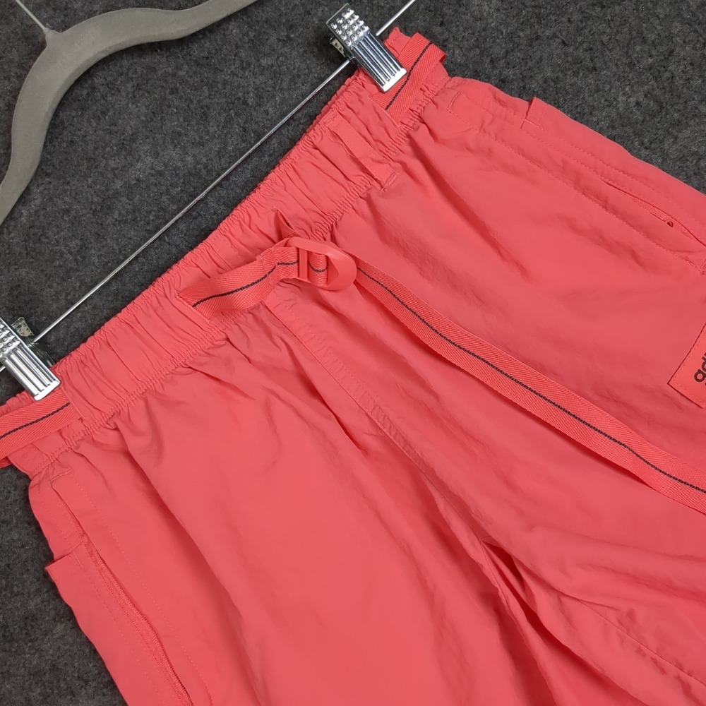 Adidas Adventure Mens XS Coral Pink Nylon Cargo Shorts Integrated Belt HF4772